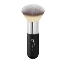 Brocha de polvos faciales It Cosmetics Heavenly Luxe (1 unidad)