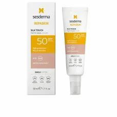 Protector Solar con Color Sesderma REPASKIN Spf 50 50 ml Sedoso