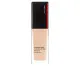 Base de Maquillaje Fluida Shiseido SYNCHRO SKIN Nº 120 Spf 30 30 ml