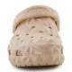 Zuecos Crocs Classic Geometric Clog Beige