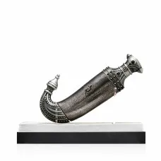 Women's Perfume Lattafa Niche Emarati Khanjar EDP 85 ml